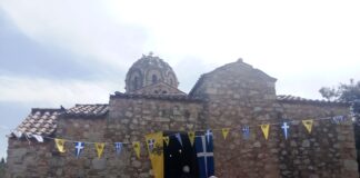 Ομορφοκκλησιά: Φωτογραφικά ντοκουμέντα από την εκκλησία που ανοίγει για το κοινό μία φορά το χρόνο