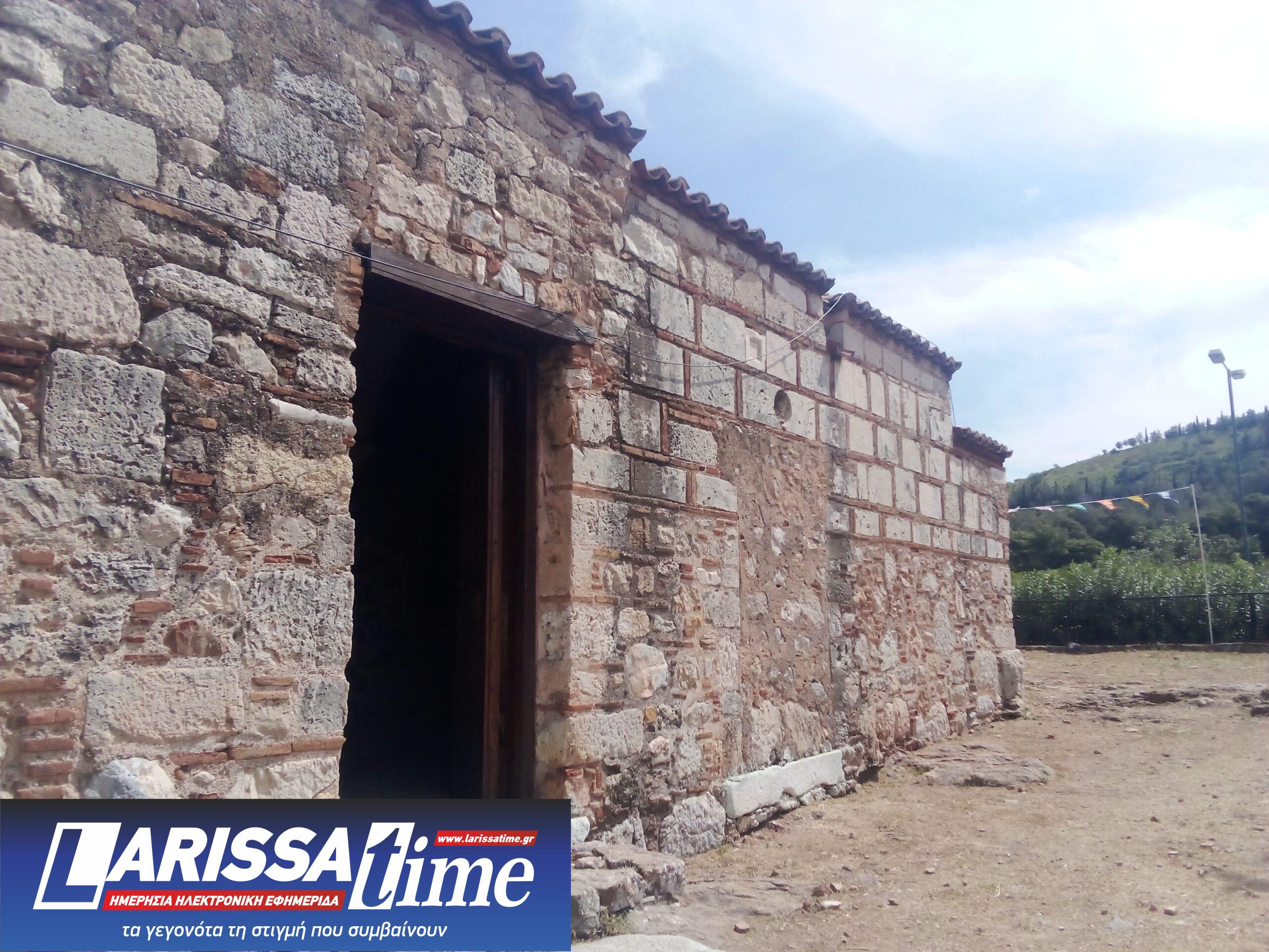 Ομορφοκκλησιά: Φωτογραφικά ντοκουμέντα από την εκκλησία που ανοίγει για το κοινό μία φορά το χρόνο