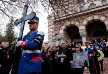Μιρτσέα Λουτσέσκου: Με στρατιωτικές τιμές η κηδεία του 80χρονου Ρουμάνου προπονητή