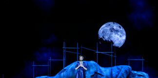 Τελευταίες παραστάσεις για την «Αλεξάνδρεια» του Φωκά Ευαγγελινού στο Θέατρο Παλλάς