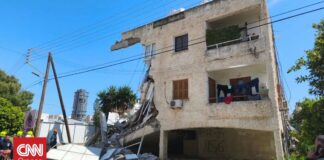 Κύπρος: Τρεις τραυματίες από κατάρρευση διώροφης κατοικίας – Επιχείρηση απεγκλωβισμού για ένα άτομο