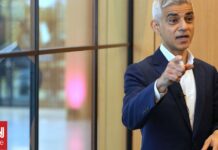 Αστυνομικοί παράτησαν σακίδιο με όπλα έξω από την κατοικία του δημάρχου του Λονδίνου