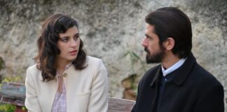 Η Χλόη δεν εγκαταλείπει την Ελένη