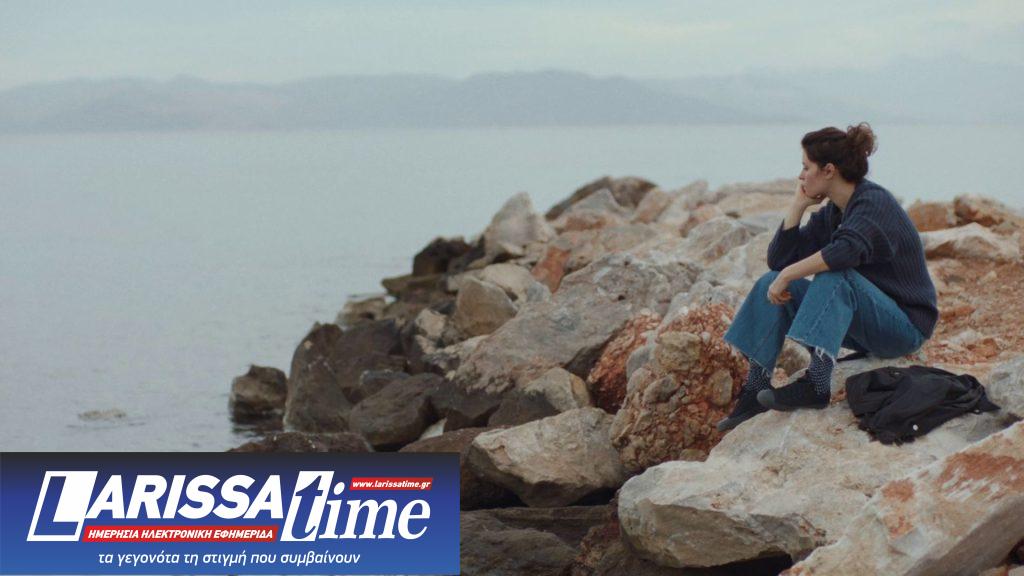 «Μη γελάτε, θα σας δει ο κόσμος»: Η νέα ταινία του Νικόλα Δημητρόπουλου κάνει πρεμιέρα στην Αθήνα