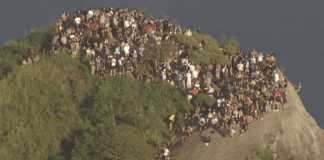 Βραζιλία: Σχεδόν 200 τουρίστες επισκέφθηκαν φαβέλα για το ηλιοβασίλεμα και έπεσαν σε ανταλλαγή πυροβολισμών