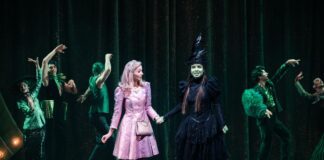 To Wicked μιλάει Πολωνικά (και το καταλαβαίνουμε)!