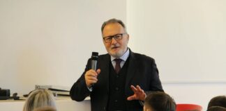 Ο Γιάννης Κορίνθιος στη “Φωνή της Ελλάδας” για την Έξοδο του Μεσολογγίου και τα απομνημονεύματα του Giovanni Romey