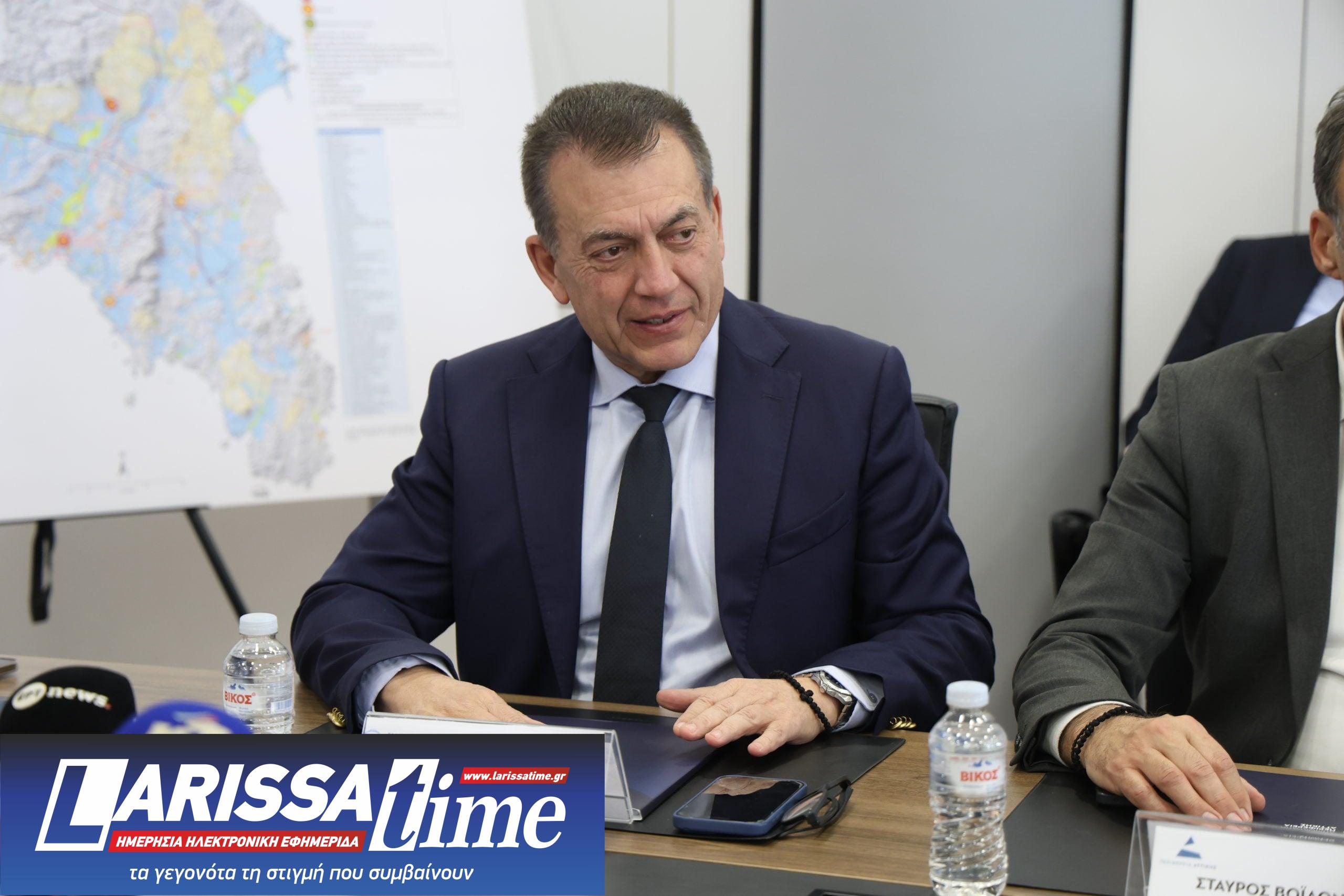 Κέντρο Υδάτινου Αθλητισμού και Πολιτισμού (ΚΥΔΑΠ), Πειραιάς, υπογραφές, Ολυμπιακός