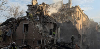 Νεκροί και τραυματίες στην Ουκρανία μετά τη νυχτερινή ρωσική επίθεση