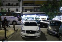 Έκρηξη σε είσοδο πολυκατοικίας – Προκλήθηκαν υλικές ζημιές