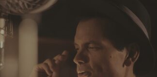 Ο Σινάτρα επιστρέφει στη μεγάλη οθόνη – και η πρεμιέρα γίνεται στο Πολεμικό Μουσείο