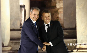 Συζήτηση Μητσοτάκη – Μακρόν: Το κοινό όραμα για «στρατηγική αυτονομία» και το μήνυμα στην Τουρκία