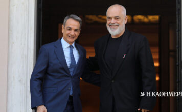 Συνάντηση Μητσοτάκη – Ράμα: «Σημαντική ευκαιρία να λύσουμε εκκρεμή ζητήματα»