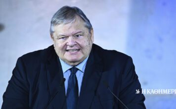 Ευάγγελος Βενιζέλος: Η πρόταση για το ασυμβίβαστο και οι «επιλαχόντες ρεπατζήδες»