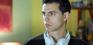 Ο Δημήτρης φεύγει από το Νεοχώρι κρυφά από όλους