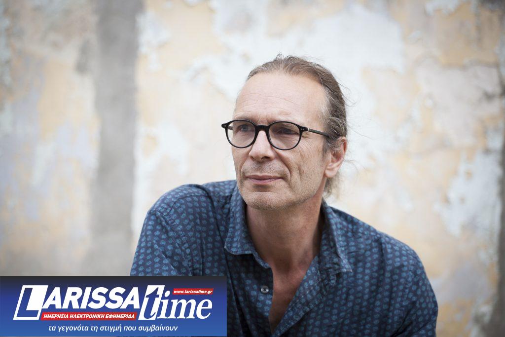 Yann Marussich: Το σώμα ως μνήμη και αντίσταση στην performance AGOKWA στην Αθήνα