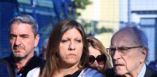 Ζωή Κωνσταντοπούλου – Νίκος Κωνσταντόπουλος: Ενοχλήθηκαν από τον θόρυβο της μηχανής κλούβας της ΕΛ.ΑΣ.