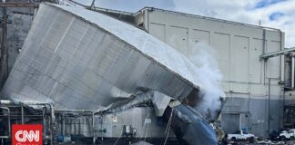 ΗΠΑ: Τουλάχιστον 1 νεκρός και 9 αγνοούμενοι μετά από ρήξη δεξαμενής χημικών σε εργοστάσιο χαρτιού