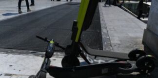 Μάχη για τη ζωή του δίνει ο 12χρονος που τραυματίστηκε σοβαρά σε τροχαίο με πατίνι – Νοσηλεύεται διασωληνωμένος στο Θριάσιο