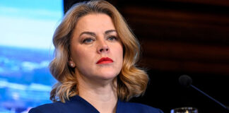 Λετονία: Παραιτήθηκε η πρωθυπουργός – Πώς τα ουκρανικά drones προκάλεσαν πολιτική κρίση