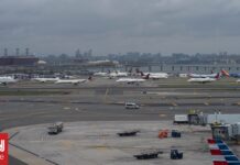 ΗΠΑ: Καθίζηση στην πίστα του αεροδρομίου LaGuardia της Νέας Υόρκης