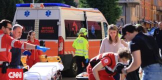 Ατύχημα στην Μόντενα Ιταλίας: Τουλάχιστον οκτώ οι τραυματίες – Σε σοβαρή κατάσταση οι τέσσερις