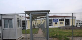 Δίκη για τα Τέμπη: Πόσοι θα μπουν στην αίθουσα στην αυριανή συνεδρίαση