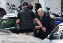 «Υπάρχουν συγγενείς του 89χρονου που θέλουν να τον φιλοξενήσουν και να αναλάβουν την ιατρική του φροντίδα» λέει ο δικηγόρος του