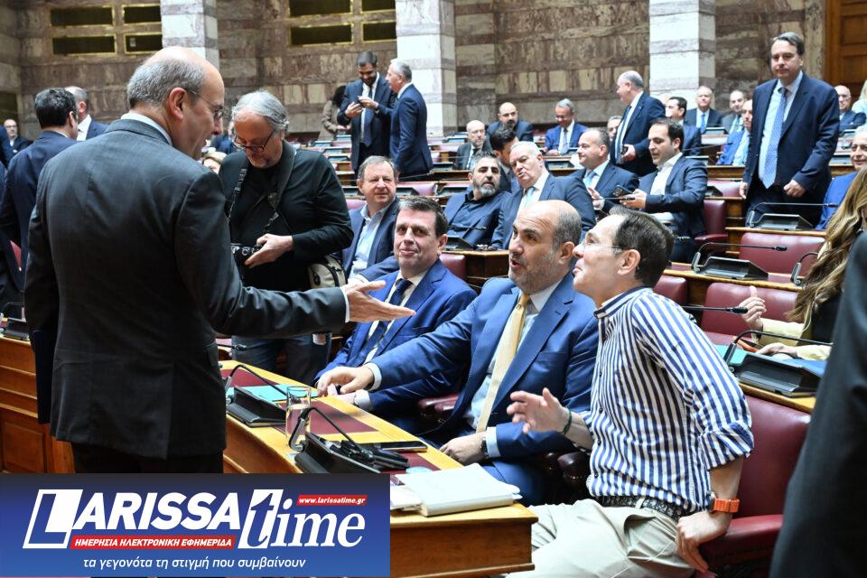 Συνεδρίαση Ν.Δ.: Αιχμές κατά Κοβέσι, ασυμβίβαστο και εσωτερικά πυρά-2