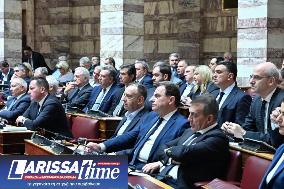 Συνεδρίαση Ν.Δ.: Αιχμές κατά Κοβέσι, ασυμβίβαστο και εσωτερικά πυρά-6