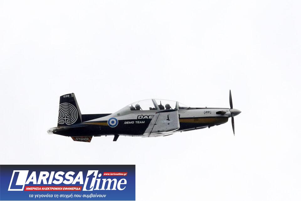 Φλοίσβος: Εντυπωσιακό airshow για τα 95 χρόνια της Πολεμικής Αεροπορίας-5