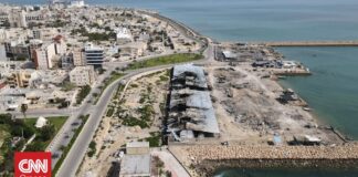 Ενεργοποιήθηκαν τα συστήματα αεράμυνας της νήσου Κεσμ στο Ιράν