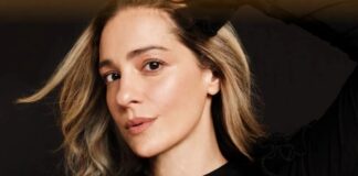 Νατάσσα Μποφίλιου: “Όταν τραγουδώ για την Ομογένεια είναι σαν να συναντώ έναν συγγενή που μου λείπει πολύ”