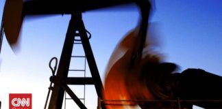 Συναγερμός για τα αποθέματα πετρελαίου: Στερεύουν με ρυθμό ρεκόρ και οι τιμές εκτοξεύονται