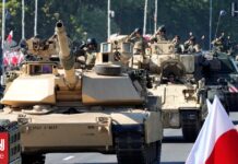 CNNi: Σύγχυση στην Ευρώπη από τις αντιφατικές αποφάσεις των ΗΠΑ για ανάπτυξη στρατιωτικών δυνάμεων