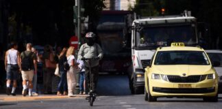 Ανησυχία για τα ηλεκτρικά πατίνια: 400 ατυχήματα με ανήλικους το 2025