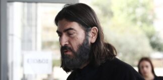Να δικαστούν ο πατήρ Αντώνιος και η πρεσβυτέρα για οικονομικά εγκλήματα ζητεί ο εισαγγελέας