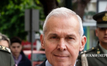 Εντός και Εκτός: Η πριγκίπισσα και ο υφυπουργός