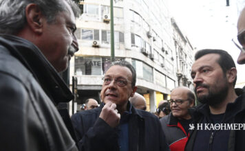 Κάντε υπομονή ακόμη δύο εβδομάδες, λένε στον ΣΥΡΙΖΑ