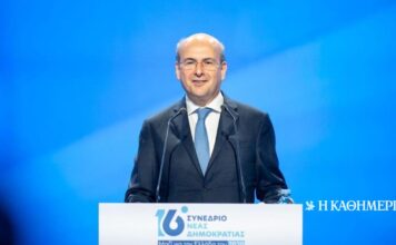 Χατζηδάκης στο Συνέδριο της Ν.Δ.: Στις επόμενες εθνικές εκλογές θα ζητήσουμε ψήφο προοπτικής