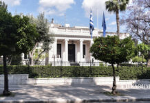 Να κλείσει «μέτωπα» επιδιώκει το Μέγαρο Μαξίμου