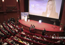 Τηρούν στάση αναμονής για το κόμμα Καρυστιανού