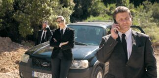 Ο Ιβάν παραδίδει τα χρήματα στον Τιέν, όμως τίποτα δεν έχει τελειώσει…