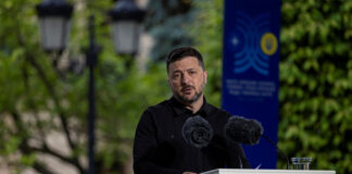 «Φτάνουν οι μάχες»: Ο Ζελένσκι ζητά από τον Πούτιν να συναντηθούν και να λήξουν τον πόλεμο