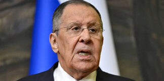 Λαβρόφ: Αγενής η επιστολή του Ζελένσκι – Έτοιμη η Ρωσία να εμπλακεί σε ειλικρινείς συνομιλίες