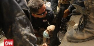 Βενεζουέλα: Μικρά θαύματα στα συντρίμμια – Εντοπίζονται επιζώντες πέντε μέρες μετά το διπλό σεισμό
