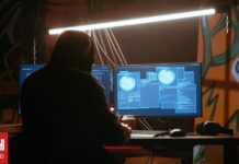 Κινέζοι κατάσκοποι «ψαρεύουν» απόρρητες πληροφορίες μέσω linkedin