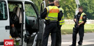Γερμανία: Αστυνομική επιχείρηση στο Ντόρτμουντ – Άνδρας έχει ταμπουρωθεί με δύο παιδιά