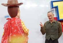 Τομ Χανκς: Η νέα ταινία Toy Story 5 αναδεικνύει τον «τρόμο» του εθισμού των παιδιών στις οθόνες