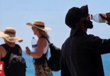 Καύσωνας διαρκείας «σαρώνει» την Ευρώπη: Στο «κόκκινο» η Γαλλία – Κλειστά σχολεία στην Αγγλία